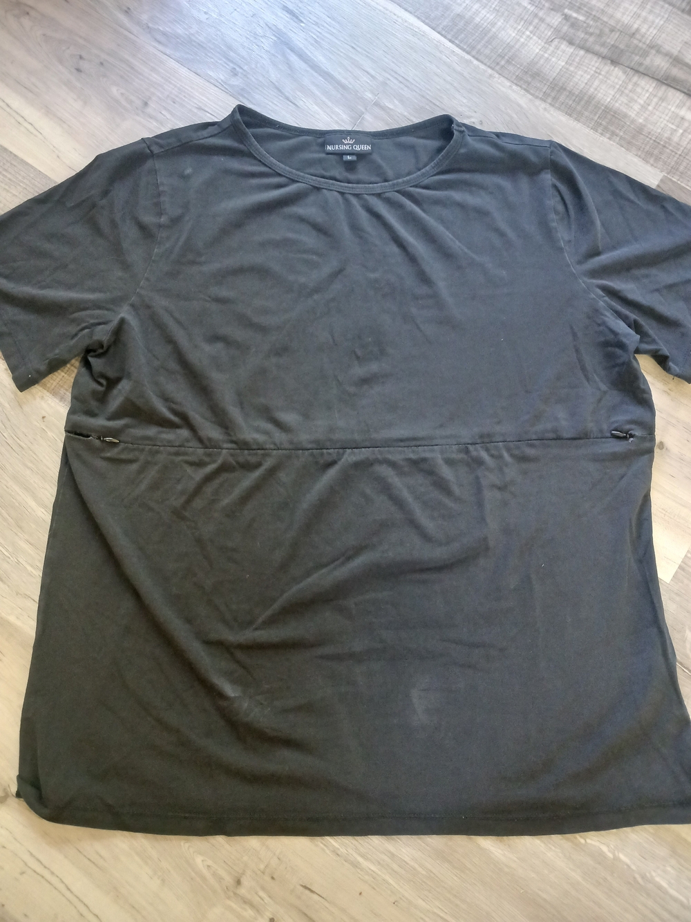 Nursing Queen Cotton Black Short Sleeve Nursing Top with Zips